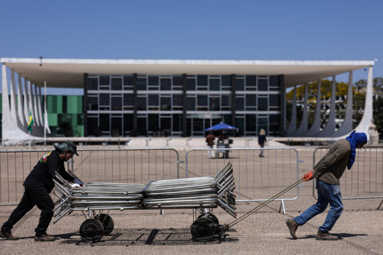 A degeneração das repúblicas e o fim da liberdade