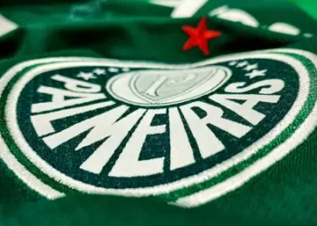 Palmeiras segue investindo pesado e contrata atacante que era sonho do Barcelona