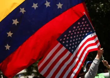 EUA fecham acordo e enviam US$ 300 milhões para a Venezuela