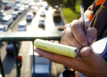 Tecnologia com IA passa a punir infrações no trânsito com multa de R$ 195,23 e 5 pontos