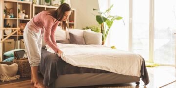 As pessoas que arrumam a cama logo ao acordar possuem essas 6 características únicas