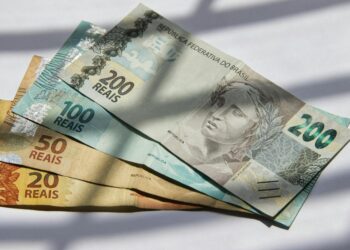 Programa do governo pode liberar R$ 1.200 para os brasileiros já em fevereiro de 2026