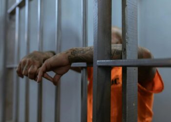 A partir de 05/02, presos passam a ter direito de andar nas ruas da cidade