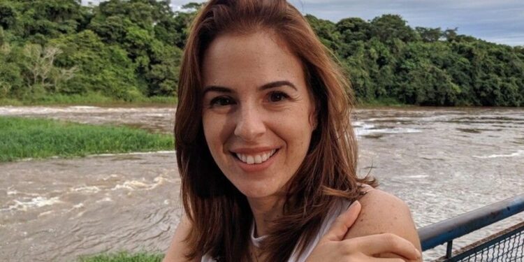 Enquanto disputa nova herança, Suzane Von Richthofen já perdeu fortuna de R$ 10 milhões