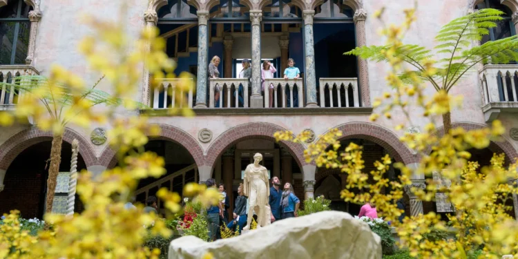 Pouca gente lembra, mas o maior roubo da história de um museu aconteceu em 1990 e não foi no Louvre