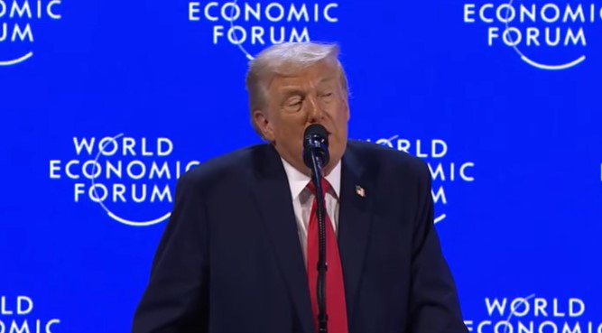 Trump em Davos: "A gente quer um pedaço de gelo"