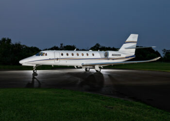 Um dos cantores mais famosos do Brasil acaba de comprar um avião de luxo de R$ 80 milhões