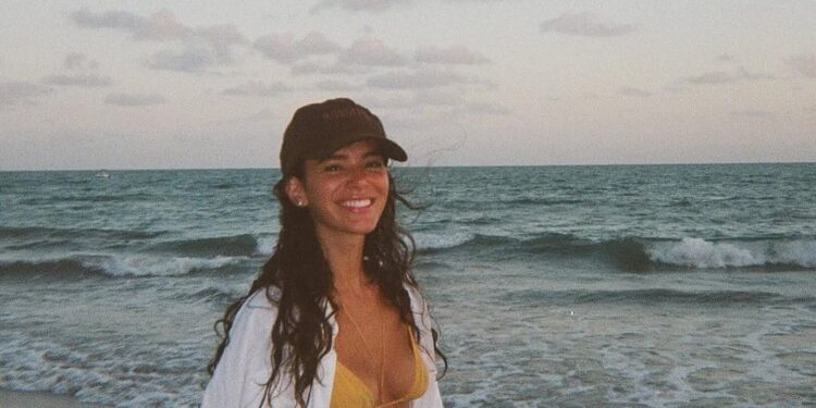 O "pedacinho" do Brasil com belas praias que fez Gabriel Medina e Bruna Marquezine se apaixonarem