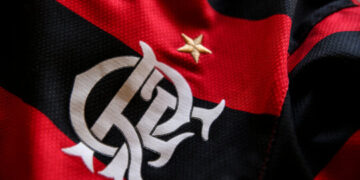 Flamengo pega a torcida de surpresa e confirma a saída de um dos maiores campeões do clube