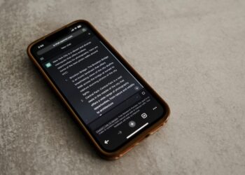 "Lei básica de IA" já está valendo em todo este país e pode render multa de até R$ 108 mil