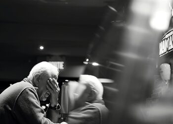 Esquecer nomes ou palavras comuns pode indicar algo grave sobre o seu cérebro