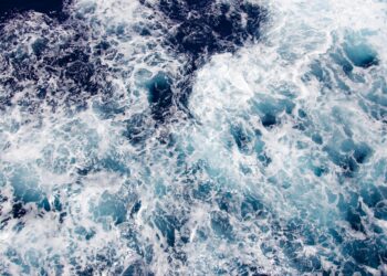 Espuma no mar: qual é a explicação científica pela qual ocorre este fenômeno