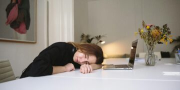 O que significa não gostar de dormir sesta, segundo a psicologia