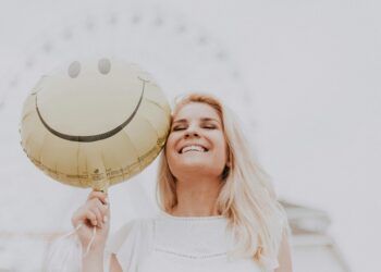 Quais são os 10 hábitos matinais que te tornam mais feliz, segundo a ciência