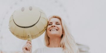 Quais são os 10 hábitos matinais que te tornam mais feliz, segundo a ciência