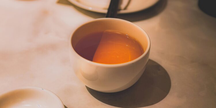 Bebida que muitos adoram tomar a noite é oficialmente proibida pela Anvisa