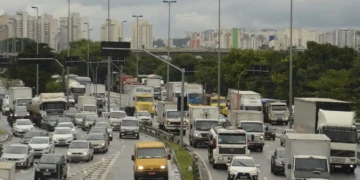 Não pagou o IPVA? Saiba as consequências que vão além de multa e juros