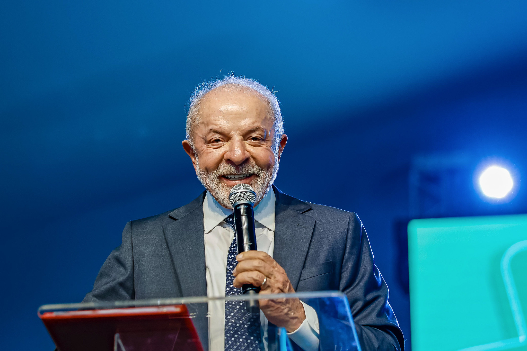 Lula está mesmo em briga com o Master?