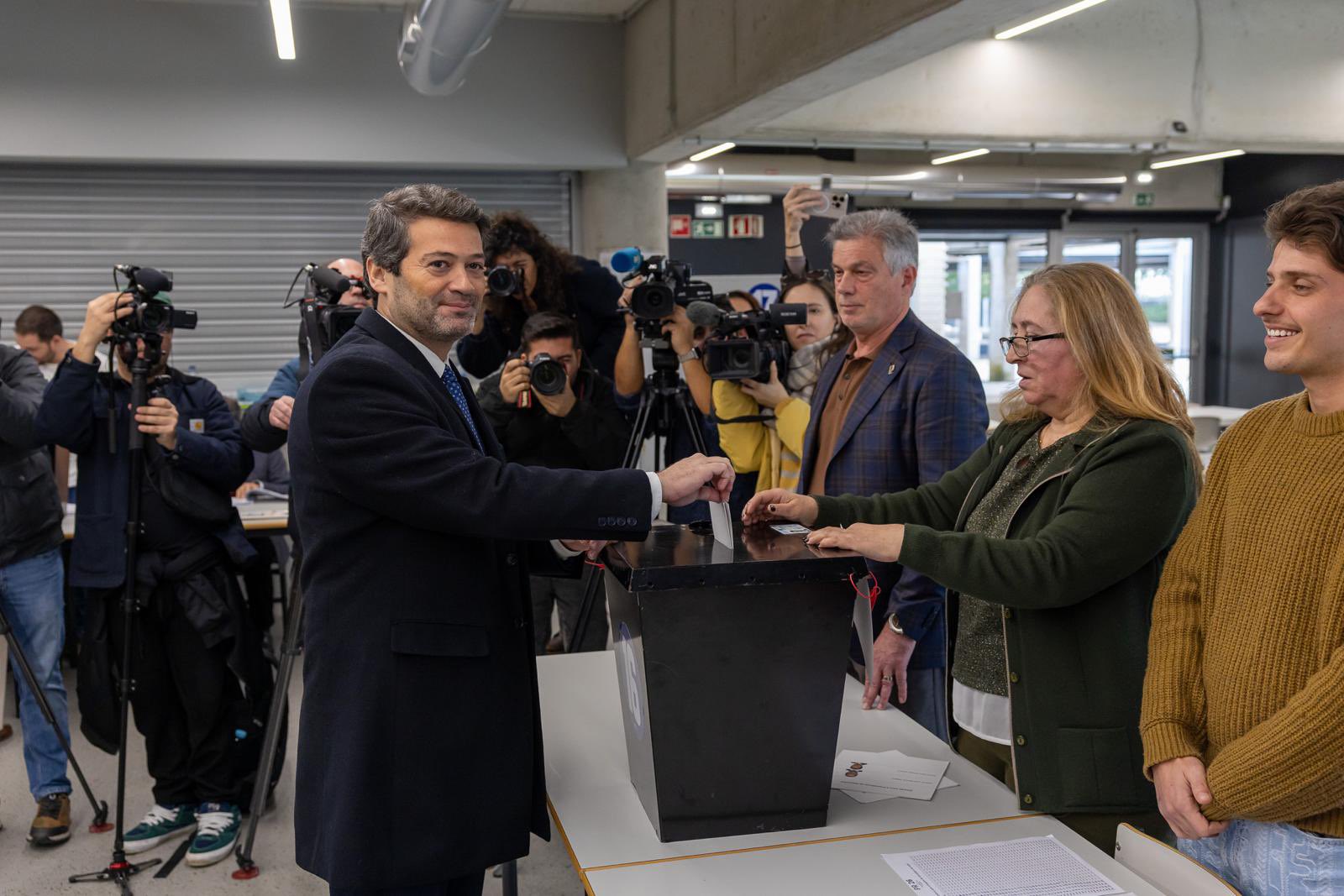 Por que André Ventura apanhou feio em Portugal