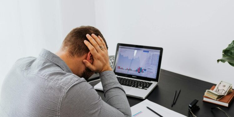 Cansaço ou ansiedade? Psicólogos explicam como identificar o seu caso