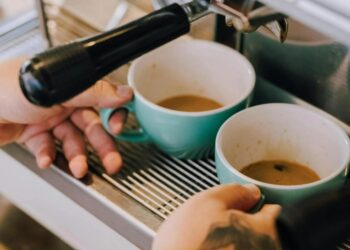 O que acontece no seu cérebro quando você toma café todos os dias
