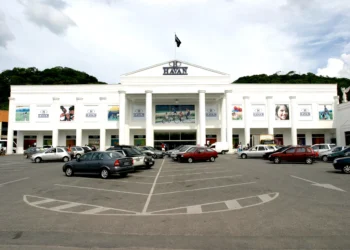 R$ 1 bilhão parece muito? Espere para ver quanto o dono da Havan vai ganhar em 2026