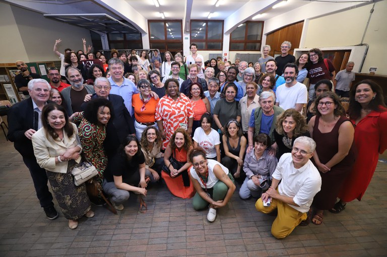 Violência política contra judeus e silêncio institucional