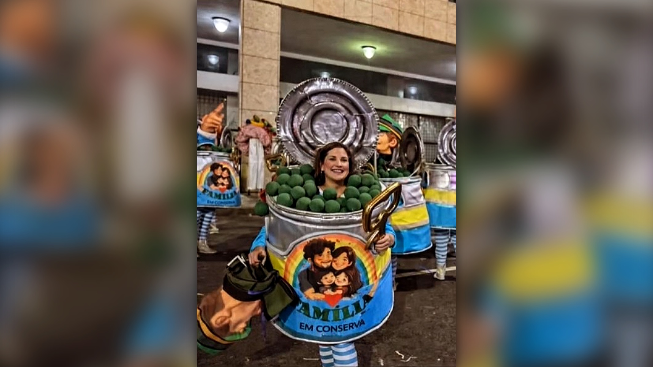 Damares Alves quer monopolizar a indignação