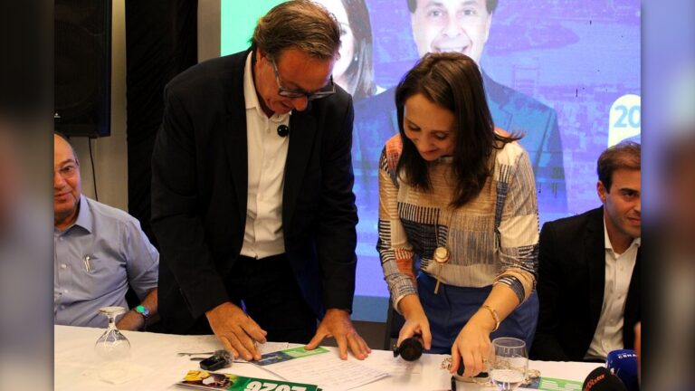 Ex-ministro de Bolsonaro deixa PL reclamando