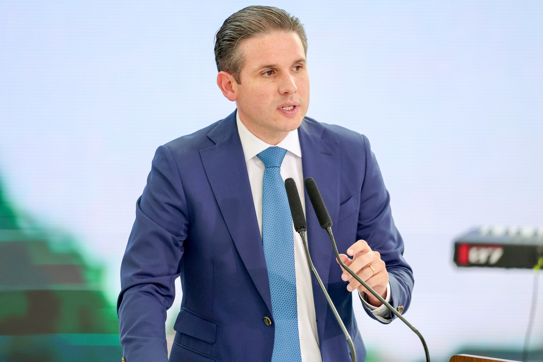 Motta sai em defesa de Dias Toffoli