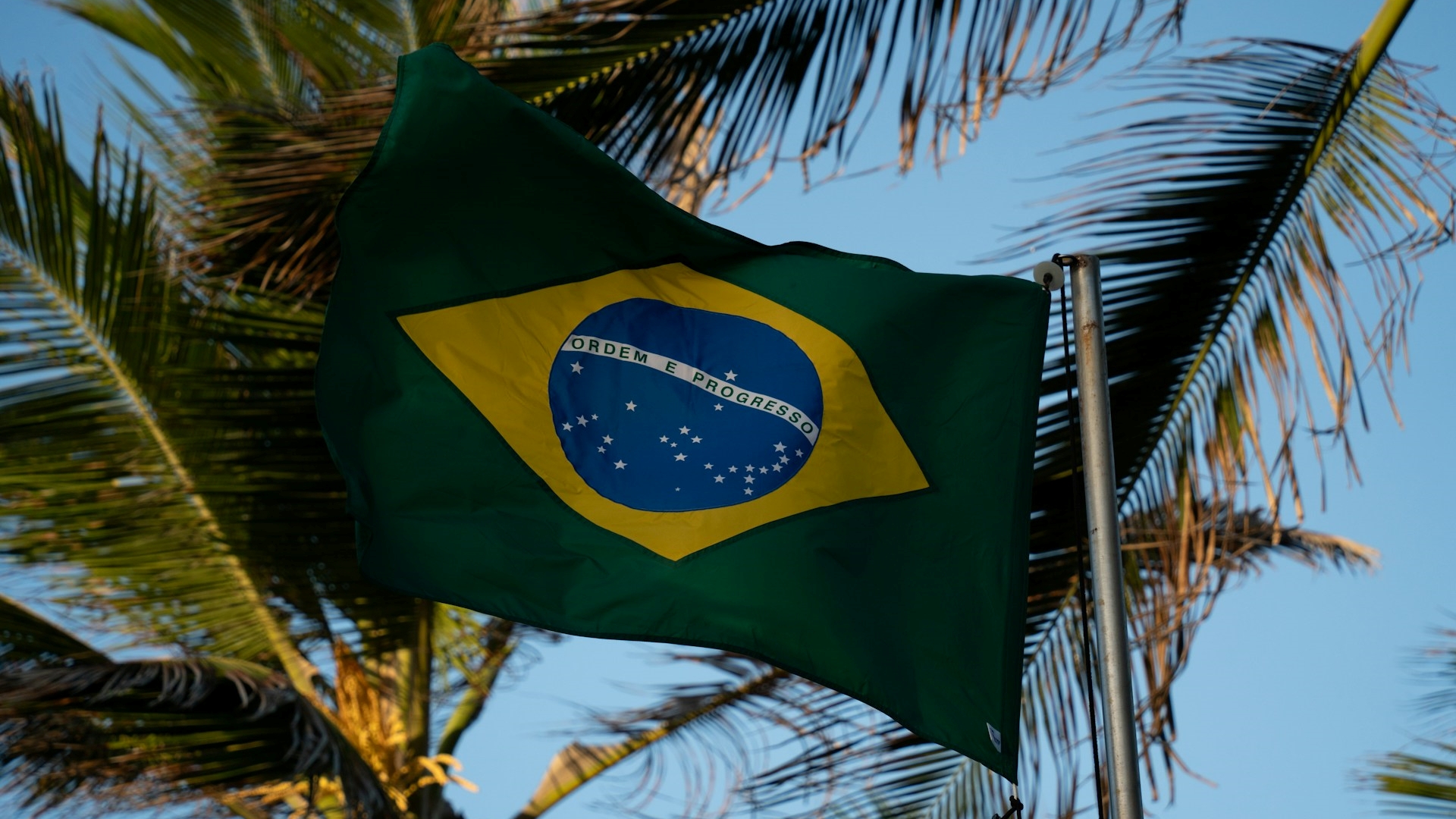 O melhor cantor do mundo finalmente vem ao Brasil e já tem data marcada: 20/02