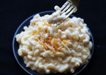 O melhor queijo para Mac and Cheese, segundo um Chef
