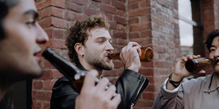 Outro animal além dos humanos também pode ficar "bêbado", diz estudo