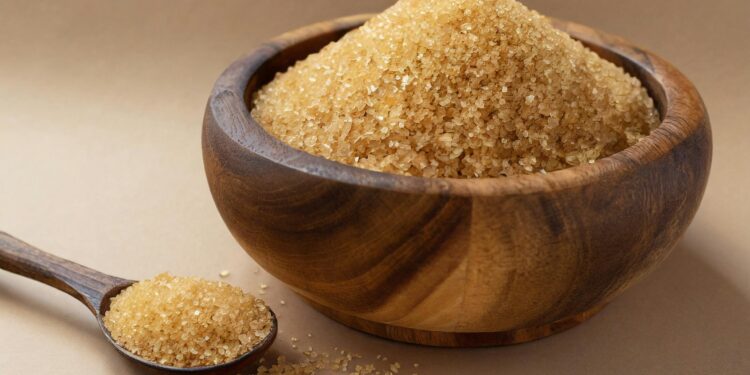 Açúcar mascavo vs. açúcar branco: qual é a verdadeira diferença?