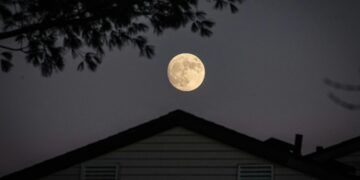 A maior estrutura do mundo promete levar humanos à "Lua" sem sair da Terra