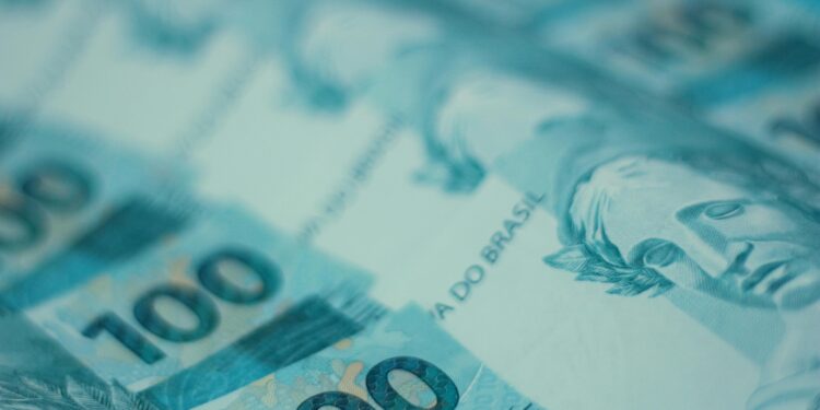 Brasileiros poderão receber acima de R$ 1.600 a partir de 16/02