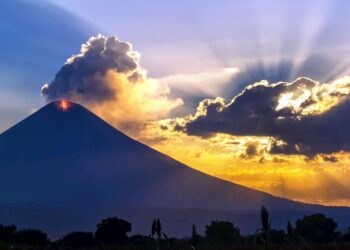 China quer transformar este país da América Latina em potência mundial e o abastece com tecnologia de última geração