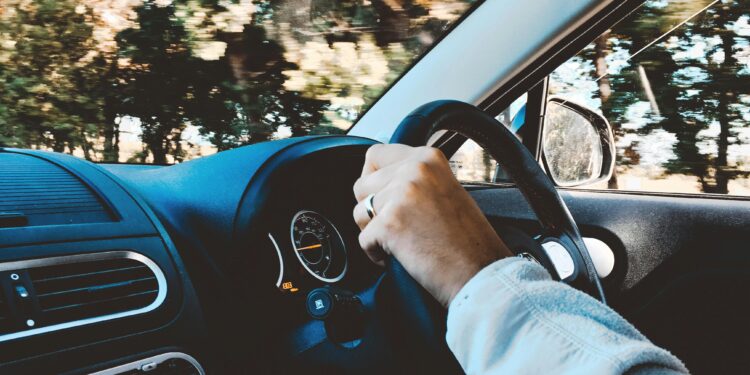 Nova marca da BYD é feita sob medida para quem trabalha como motorista de aplicativo