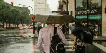 Brasileiros precisam se preparar para o que vai acontecer com o clima do país em fevereiro