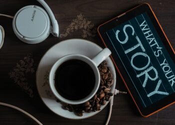 Novo estudo diz quantas xícaras de café podem “blindar” seu cérebro