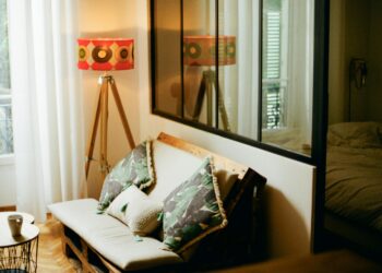 A “Regra 8:10” é o segredo aprovado por especialistas para ter a casa com o melhor cheiro de todas