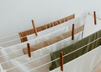 O truque utilizado no Japão para não depender do clima na hora de secar roupas