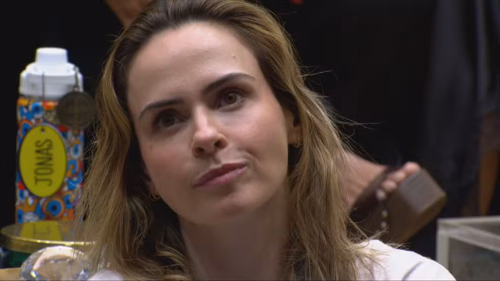 Ninguém viu essa chegando: Ana Paula foi expulsa do BBB