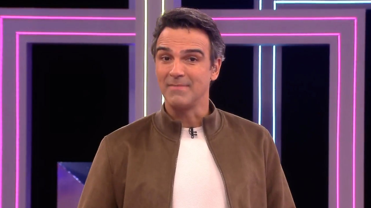 Tadeu Schmidt está de malas prontas e BBB vai ganhar novo apresentador em breve