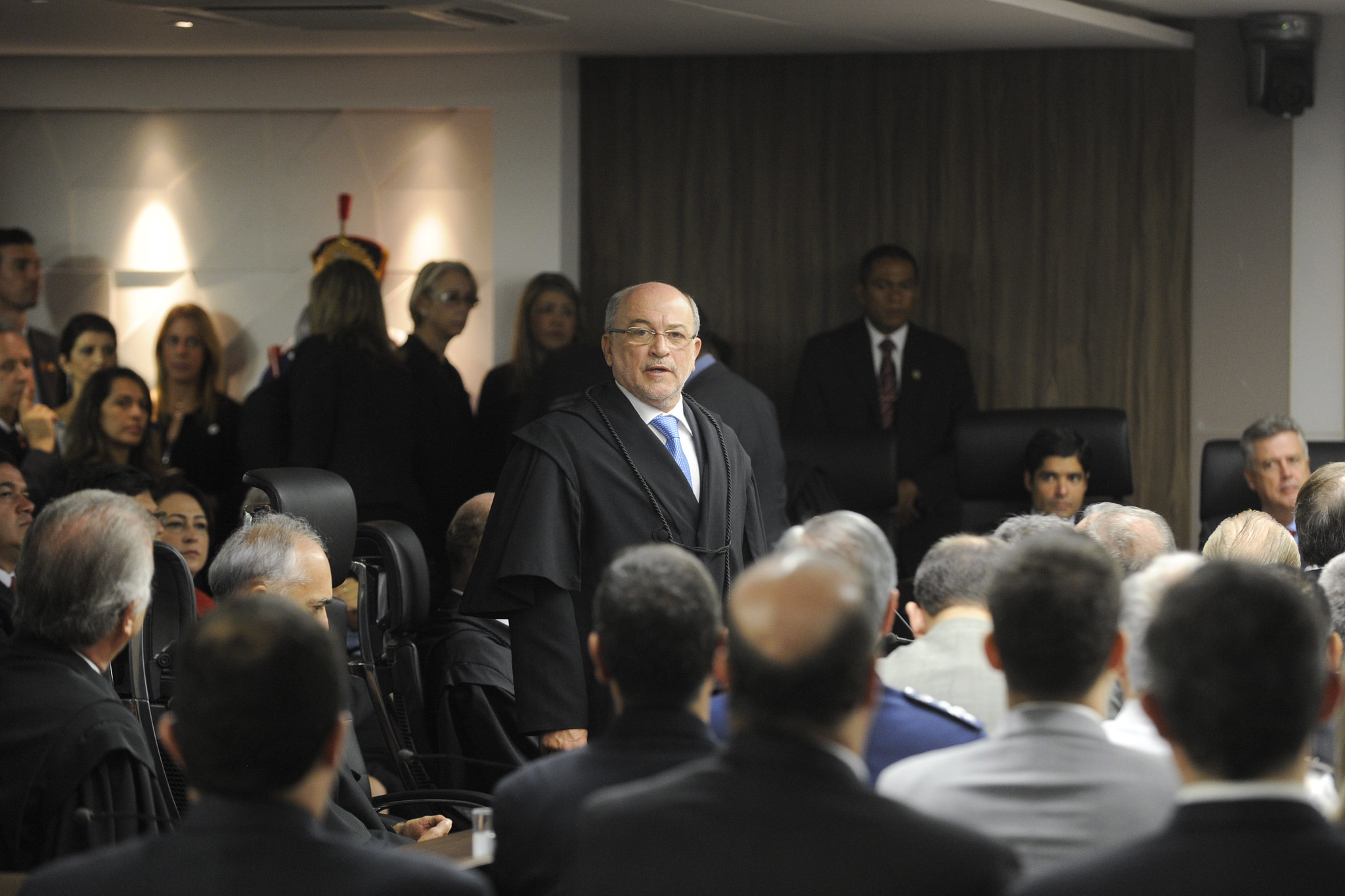 Guerra silenciosa pelo TCU