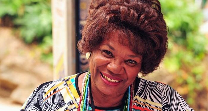 Depois de décadas na TV, atriz que marcou geração conquista contrato vitalício com a Globo