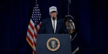 Trump revela equipamento que daria aos EUA poder na “maior guerra de todos os tempos”