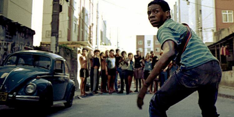 Esqueça Ainda Estou Aqui e Agente Secreto: outro filme brasileiro está no top 10 da história