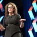 Amy Webb em uma palestra