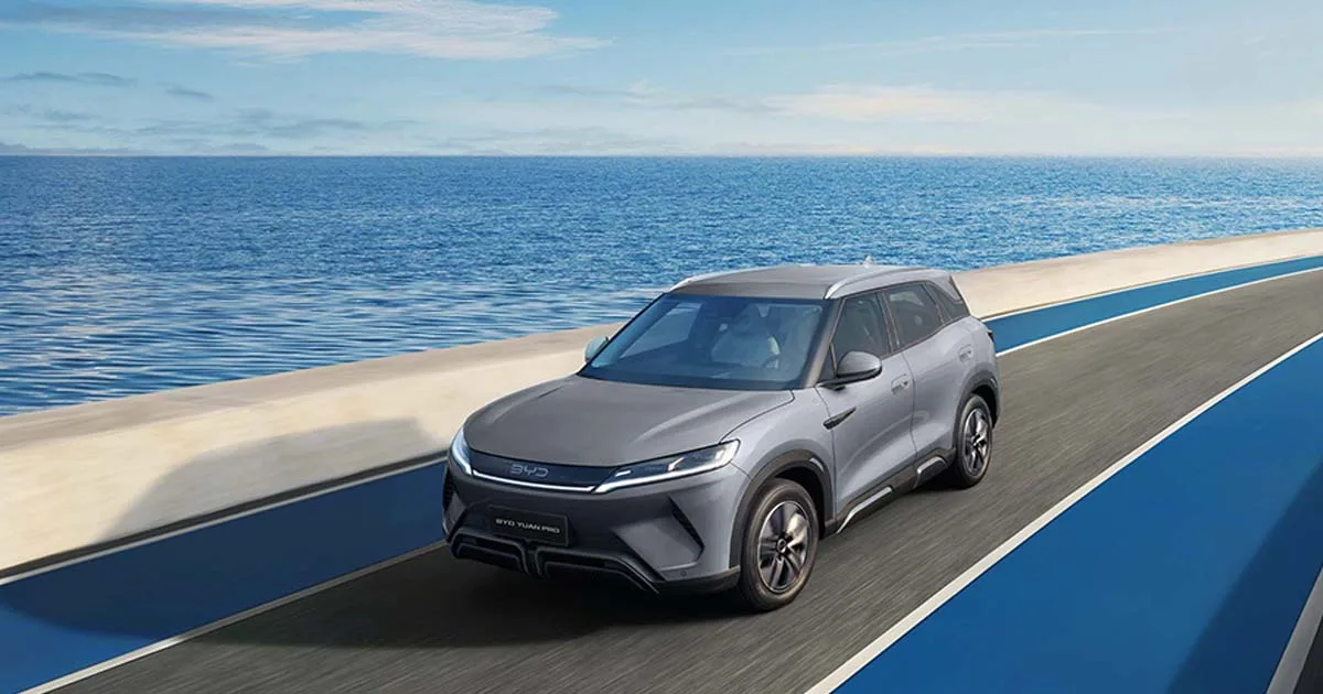 Carro que saiu intacto de ataque militar já está disponível no Brasil